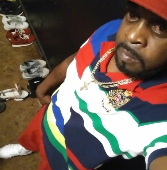 Meet your Posher, Lambert - Picture 1 of 1